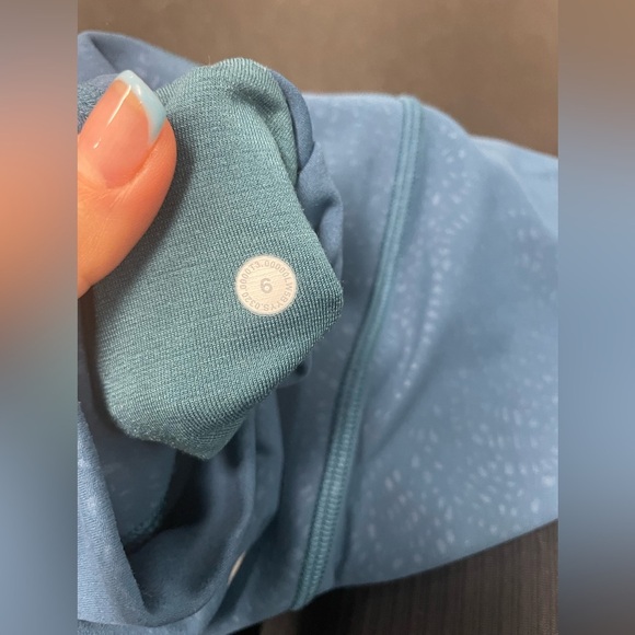 Lululemon Athletica Blue High-Rise Align cropped Pants 25''🧞‍♂️, size 6 - Picture 4 of 7